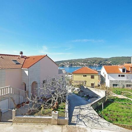 Apartments Villa Rose Sumartin Exterior photo